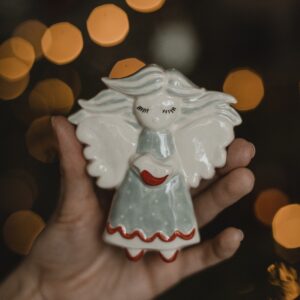 Фарфоровая елочная игрушка "Ангел"