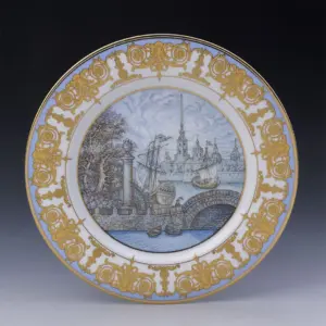 Декоративная тарелка «Белая ночь»