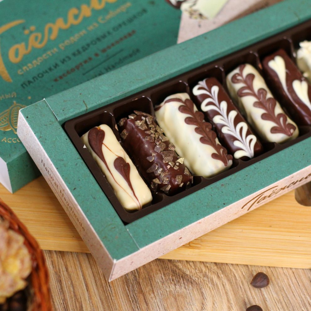 Конфеты «Палочки из кедровых орешков грильяж «Ассорти» в шоколаде» 120 г «Таёжно» — фото 2