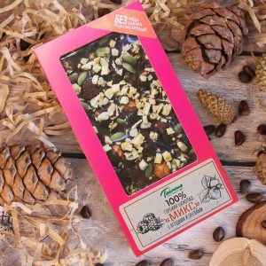 Шоколад горький ягодно-ореховый микс 100 г "Таежно"