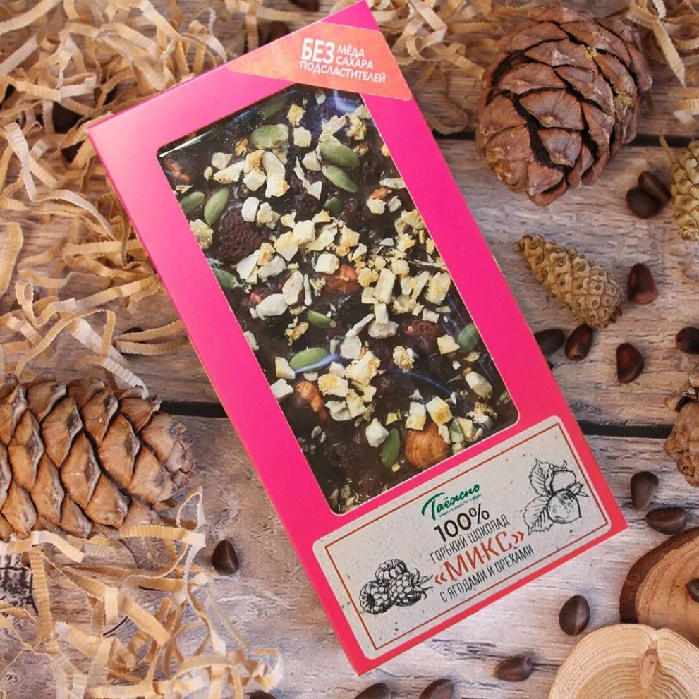 Шоколад горький ягодно-ореховый микс 100 г «Таежно» — фото 1