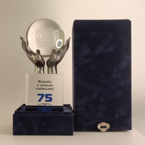 Бизнес-подарок "Все в наших руках"