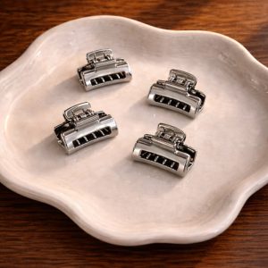 ЗАКОЛКА ИЗ СЕРЕБРА