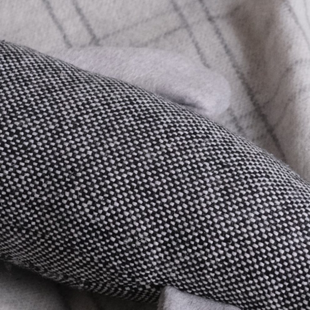 Подушка (валик) Шпрот Федот, цена для розничного покупателя — фото 3