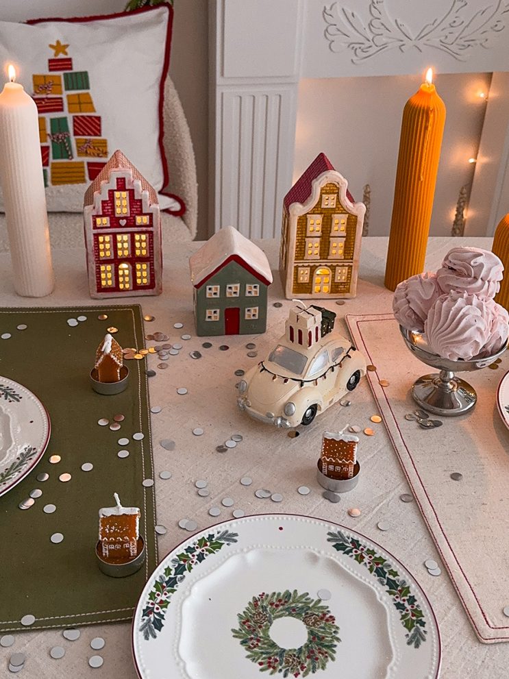 Набор декоративных свечей Gingerbread houses из коллекции New Year Essential, 6 шт. — фото 5