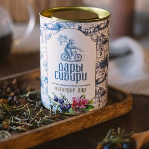 Премиальный чай в тубусе с чагой, можжевельником и саган-дайля